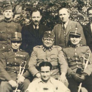 Budapest, Lehel úti muszos hadtáp raktár katonái, középen: Fehér István főtörzsőrmester